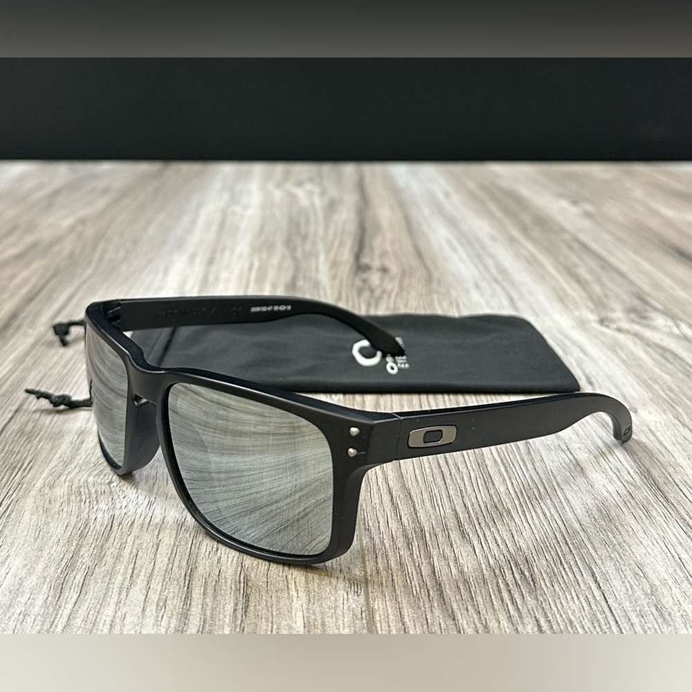 COPY - Oakley Holbrook Polarized Holbrooks Matte Black Frame Mirrored Lens Gent…